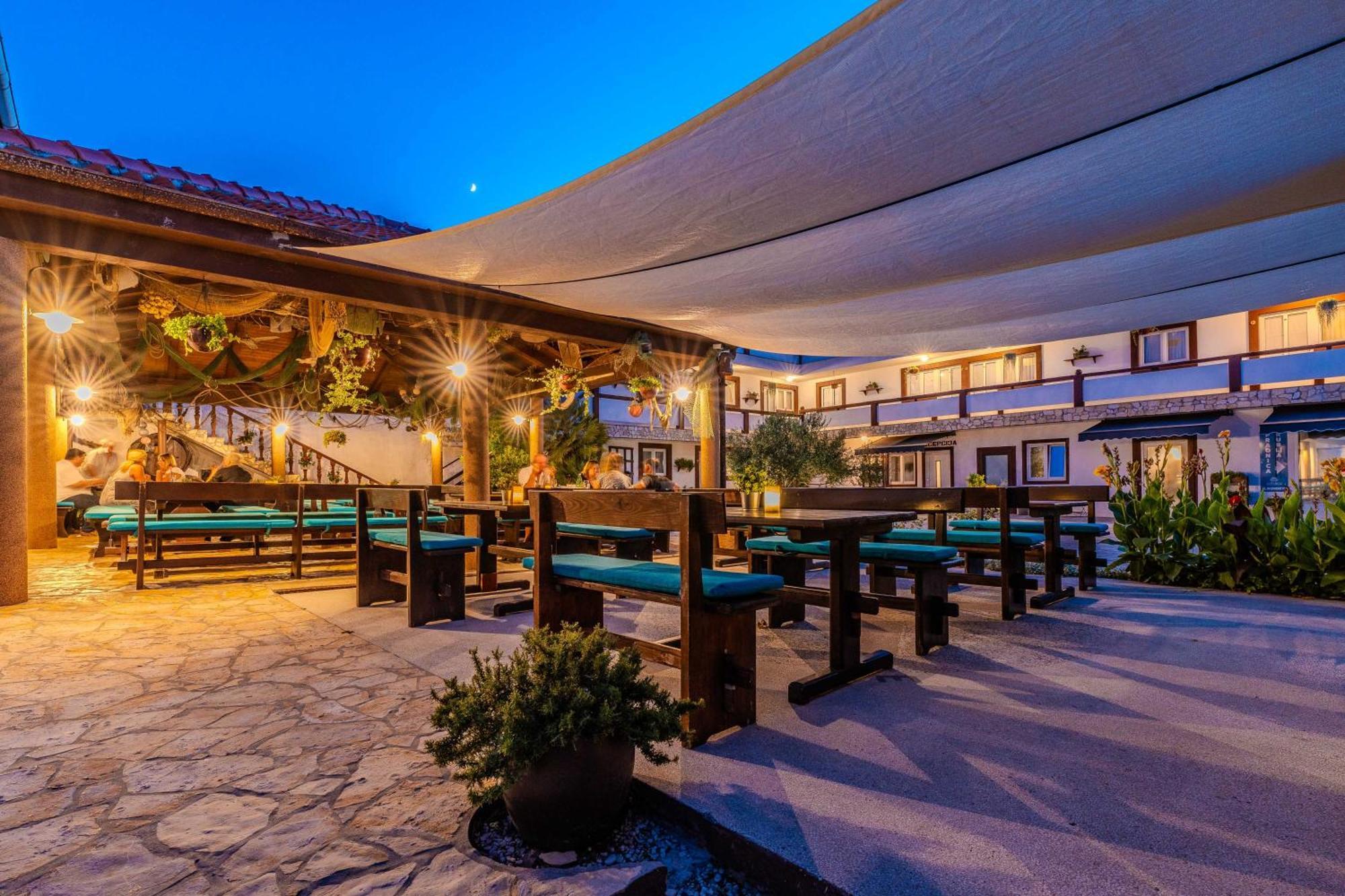 Guesthouse Kod Spavalice Вир Экстерьер фото