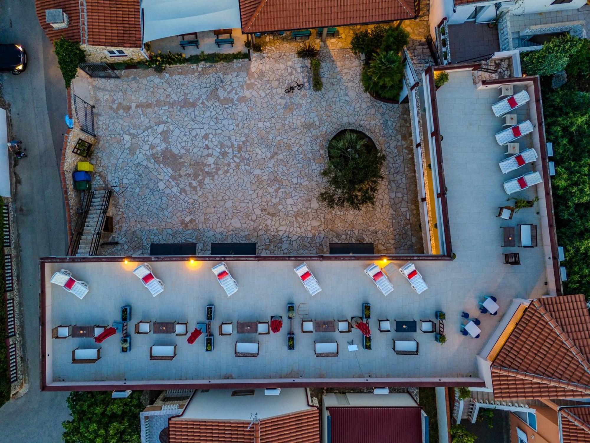 Guesthouse Kod Spavalice Вир Экстерьер фото