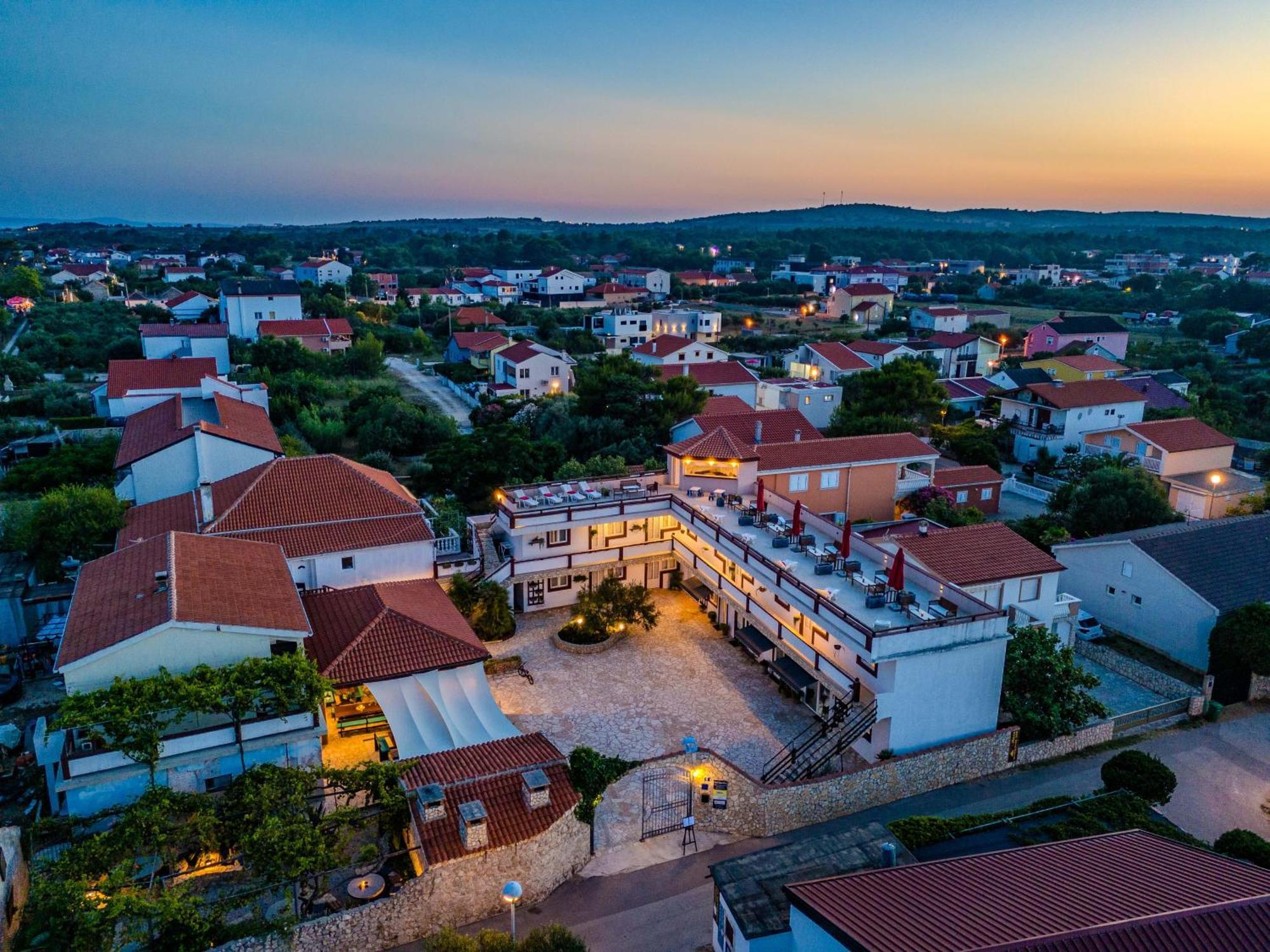 Guesthouse Kod Spavalice Вир Экстерьер фото